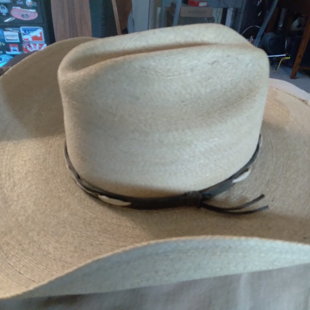 Genuine Resistal Mexican Palm Cowbot hat.